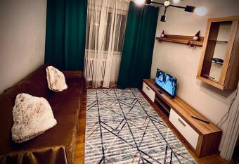 Sunrise Guesthouse has Balcony rooms