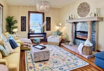 1908 Ridgeway House - Pink Lady Suite #3-#4 has Balcony rooms