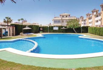 3 bedroom home in Orihuela Costa has Balcony rooms