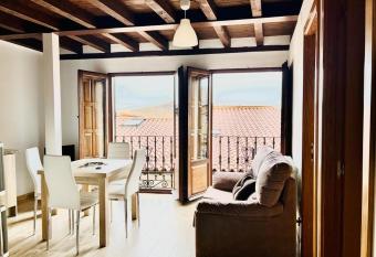 Apartamentos Ra  ces has Balcony rooms