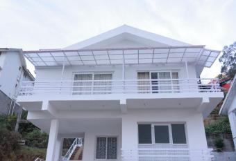 SE Delight Ooty By Lexstays has Balcony rooms