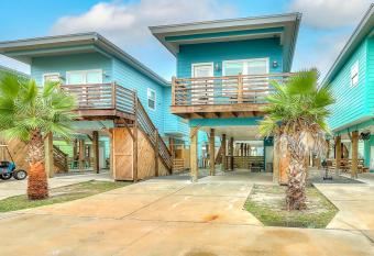 Stack Overflow has Balcony rooms