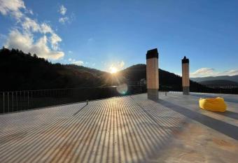                                                208 has Balcony rooms