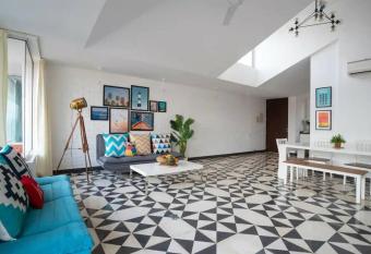 Luxury Boutique Picturesque 2BHK by Da Alohas allows 18 year olds to book a room