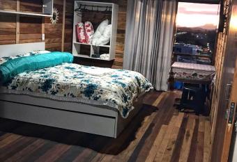 Hospedagem Praia Cozinha Piscina Beto Carrero World has Balcony rooms