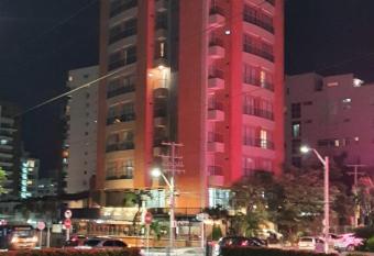 Encantador loft de 1 habitaci  n - Buena Vista Mall allows 18 year olds to book a room