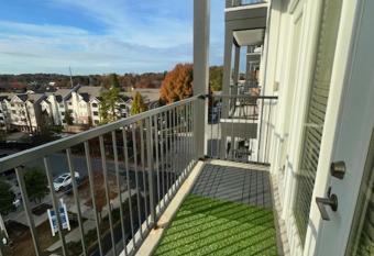 Belle Vue Lookout allows 18 year olds to book a room