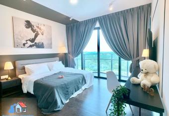 Almas Suites @ Puteri Harbour allows 18 year olds to book a room
