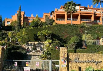 Benhatalaya allows 18 year olds to book a room