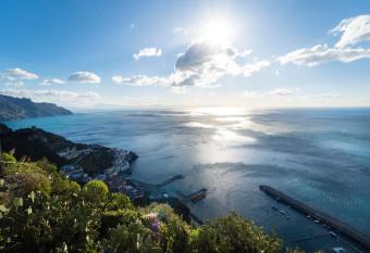 PARADISE AMALFI HOUSE has Balcony rooms