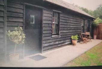 Donkey & Buskins allows 18 year olds to book a room