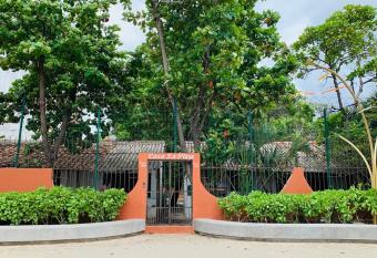 Casa La Playa has Balcony rooms