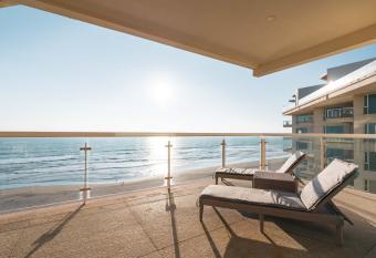 Departamento en Acapulco con playa privada allows 18 year olds to book a room