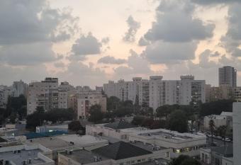 Penthouse lili has Balcony rooms