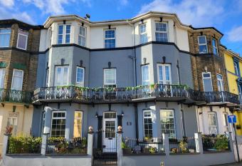 No 58 has Balcony rooms