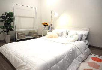 Vinhomes Grand Park S2, District 9, Qu   n 9, Ho Chi Minh 4pax has Balcony rooms