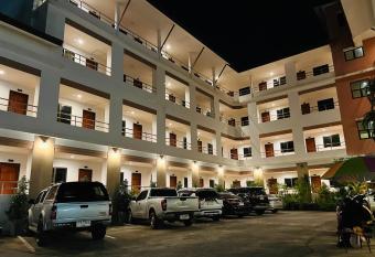 JJ Palace                              has Balcony rooms