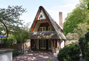 Natuurhuis in het Gooi has Balcony rooms