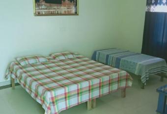 62, Sardar Avenue, Amritsar has Balcony rooms