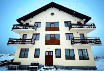 Vila Belvedere has Balcony rooms