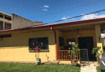 Casa Lor  n allows 18 year olds to book a room