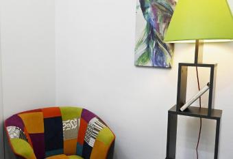 La casetta bianca has Balcony rooms