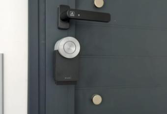 Follow the sun has Balcony rooms