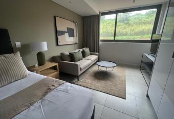Zimbali Boulevard Suites 159 allows 18 year olds to book a room