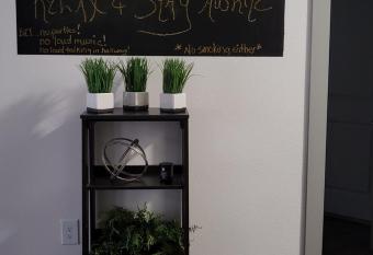 Spacious one bedroom with great amenities has Balcony rooms