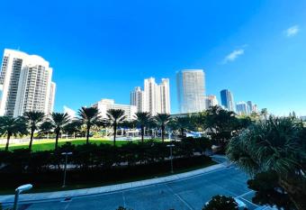 Ocean Reserve has Balcony rooms