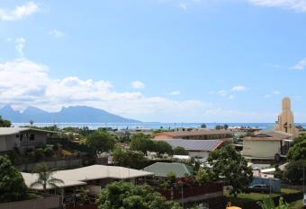 Bungalow atypical fare URU has Balcony rooms