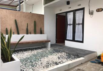 Homestay Syariah Orchard Family D30 has Balcony rooms