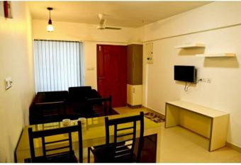Sunpaul Traven homes Premium apartment has Balcony rooms