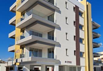 ICEBUILD APARTMENTS allows 18 year olds to book a room