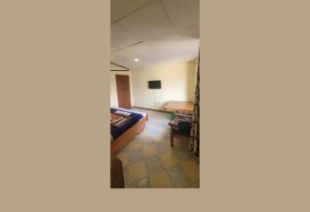 711 Hotel Arusha has Smoking/Balcony rooms