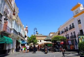 Apartamento Plaza San Roque has Balcony rooms