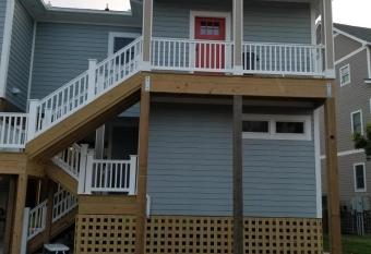 Mahalo - Brand New Oceanside - BOOK NOW has Balcony rooms