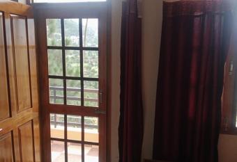 Valley View Home Stay has Balcony rooms