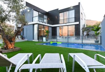 Villa Vilea allows 18 year olds to book a room