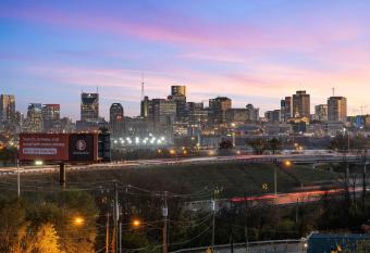 Twin Townhomes on Fern has Balcony rooms