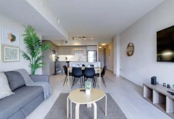 Fantastic 2BR Condo With Rooftop has Balcony rooms