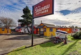 The Seaview Cottages has Balcony rooms