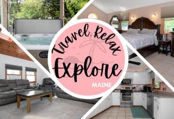 SPACIOUS 4 BD - SLEEPS 10 - HOT TUB - OUTSIDE AREA has rooms with a private hot tub