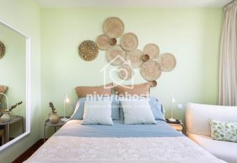 The Mint Santa Cruz has Smoking rooms