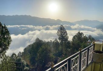 Samlaun Homestay has Balcony rooms