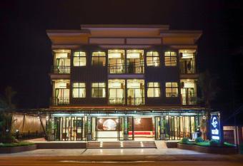                                                         Chalalai Hotel Krabi has Balcony rooms