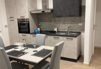 B&B MANFREDI has Balcony rooms