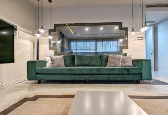 Lake has Balcony rooms