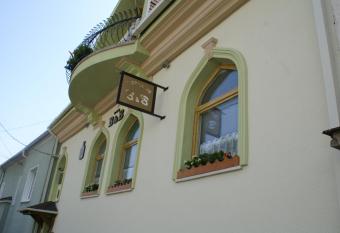 Bianco has Balcony rooms