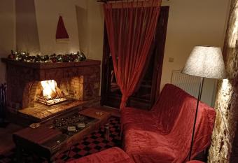 Elizabeth s house has Balcony rooms